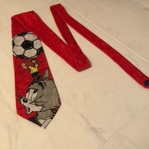 TOM and Jerry classic soccer tie. EUC!